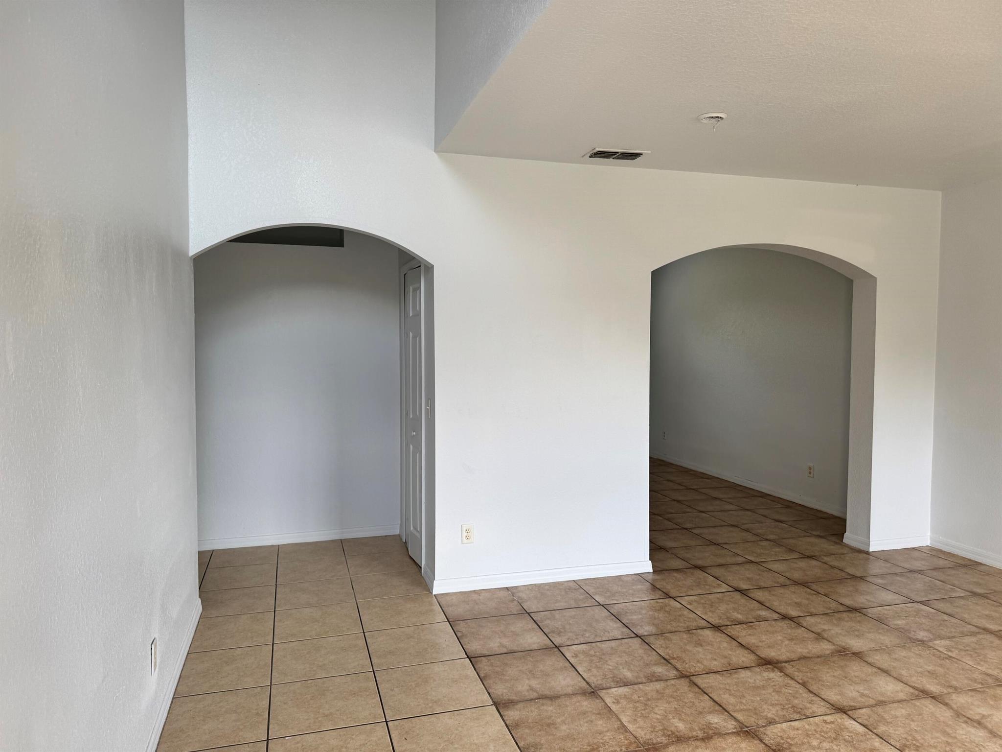 1965 SW Bellevue Avenue, Port St Lucie, FL, 34953/$475,000 4 1965 SW Bellevue Avenue