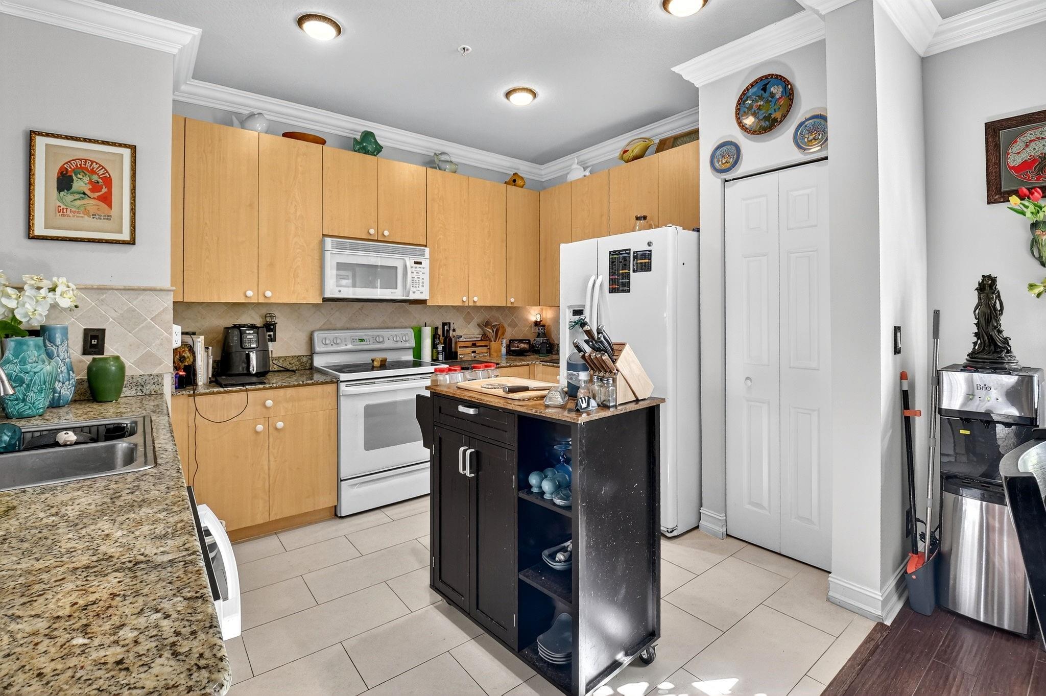 ATLANTIC GROVE - Residential