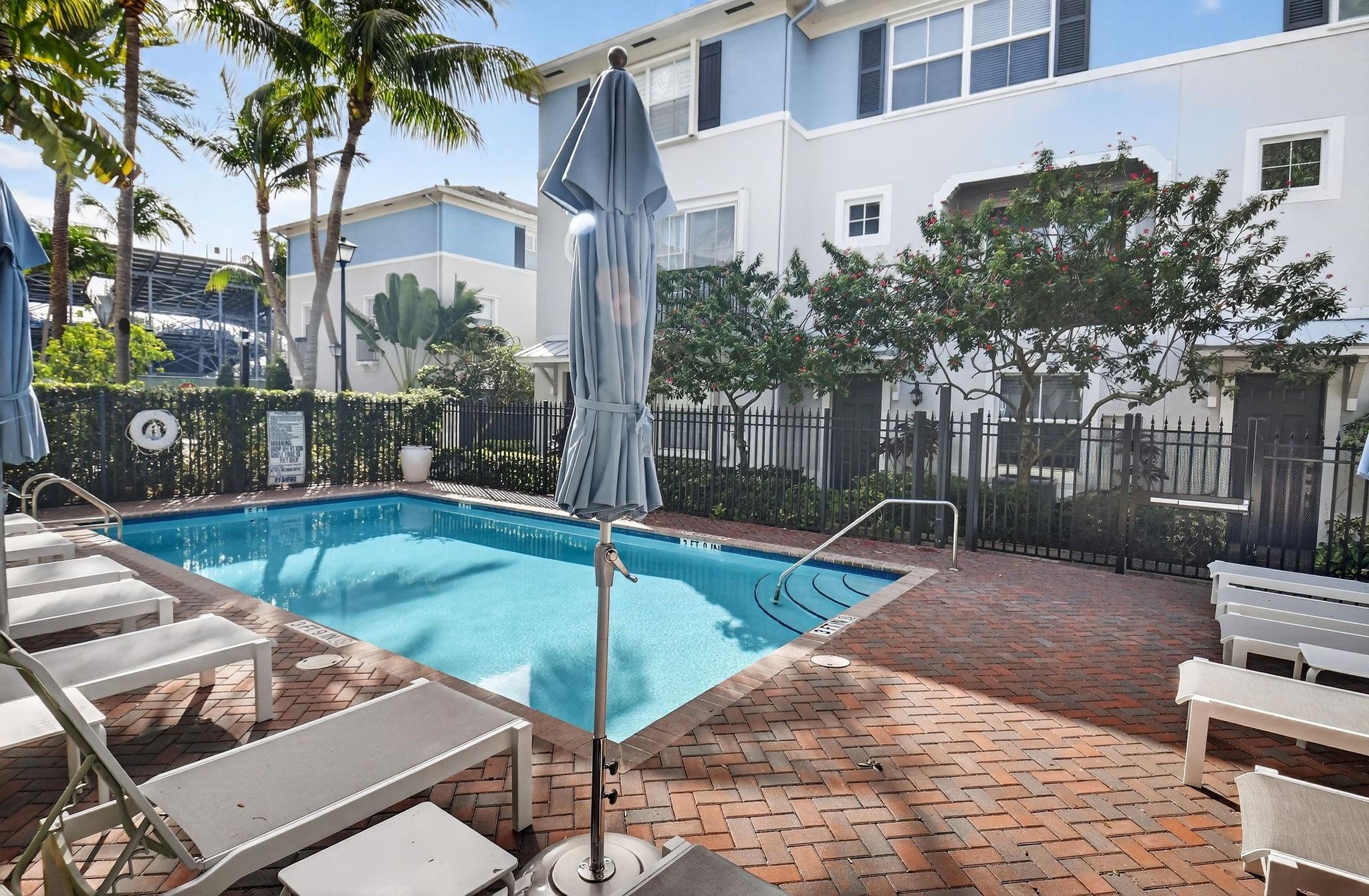 ATLANTIC GROVE - Residential