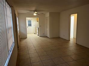 ASTOR CONDO 4 - Residential