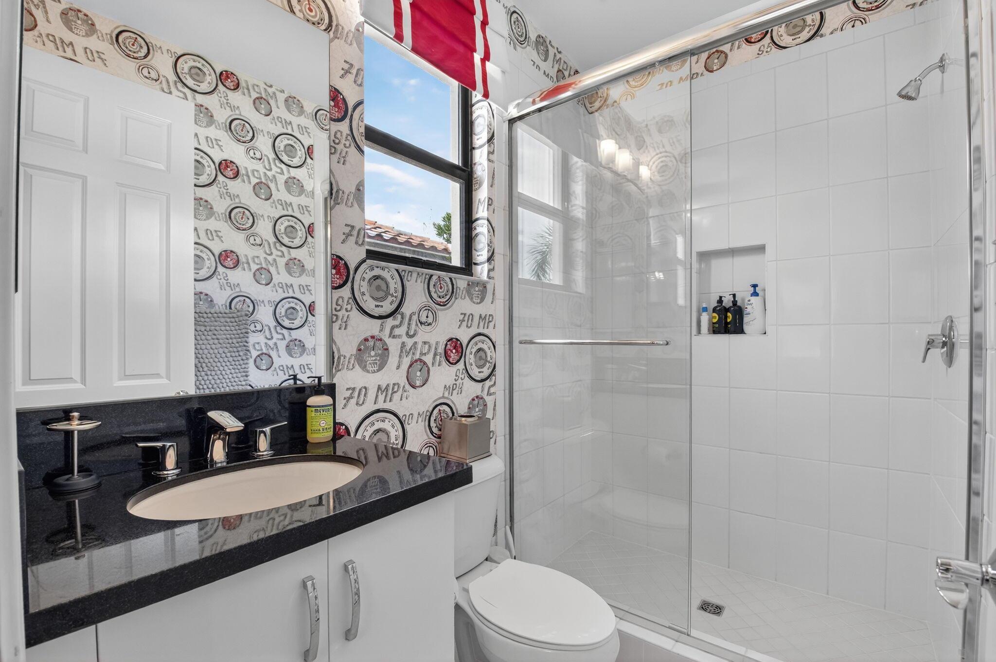 SEVEN BRIDGES - Residential Lease