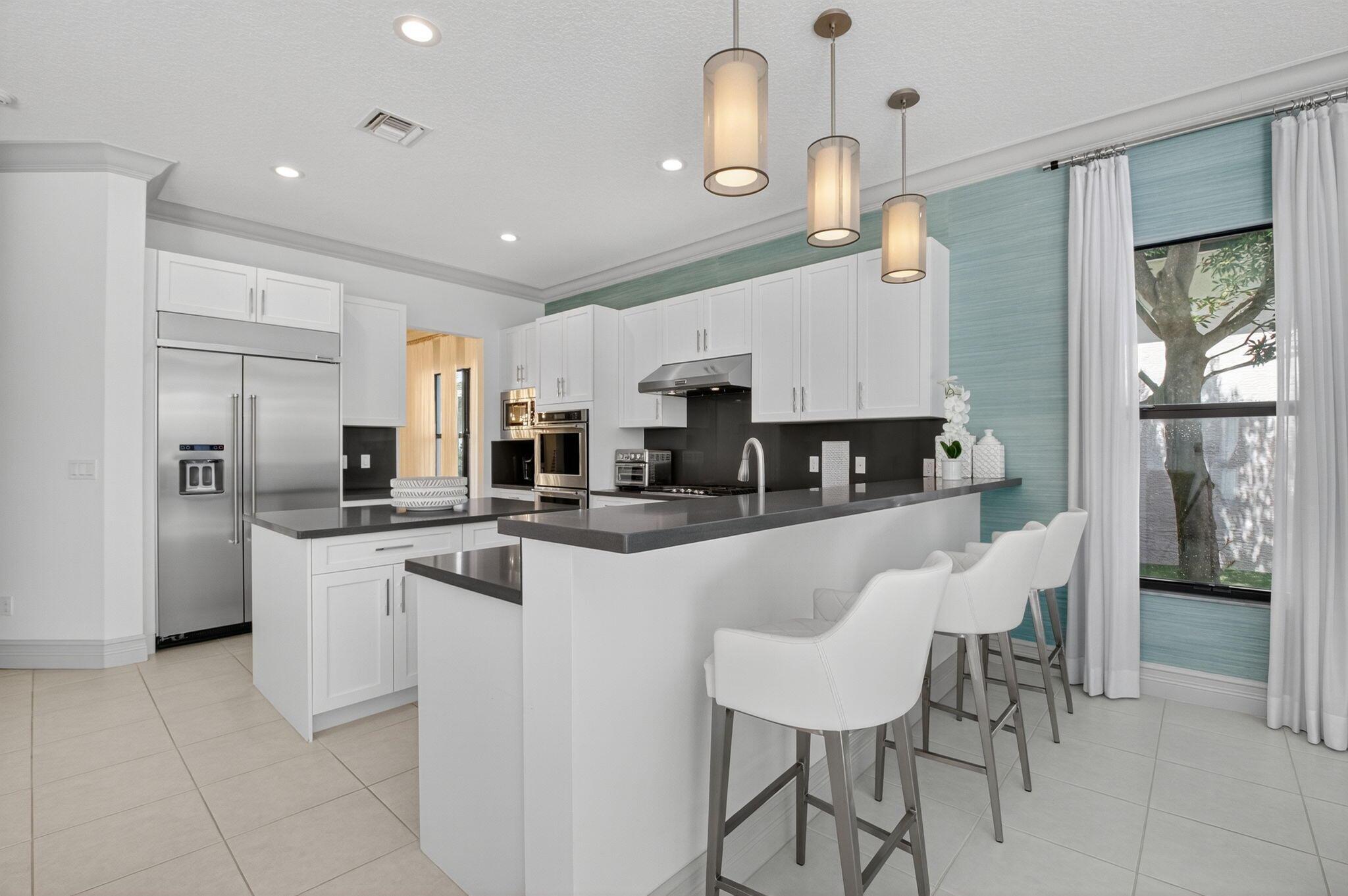SEVEN BRIDGES - Residential Lease
