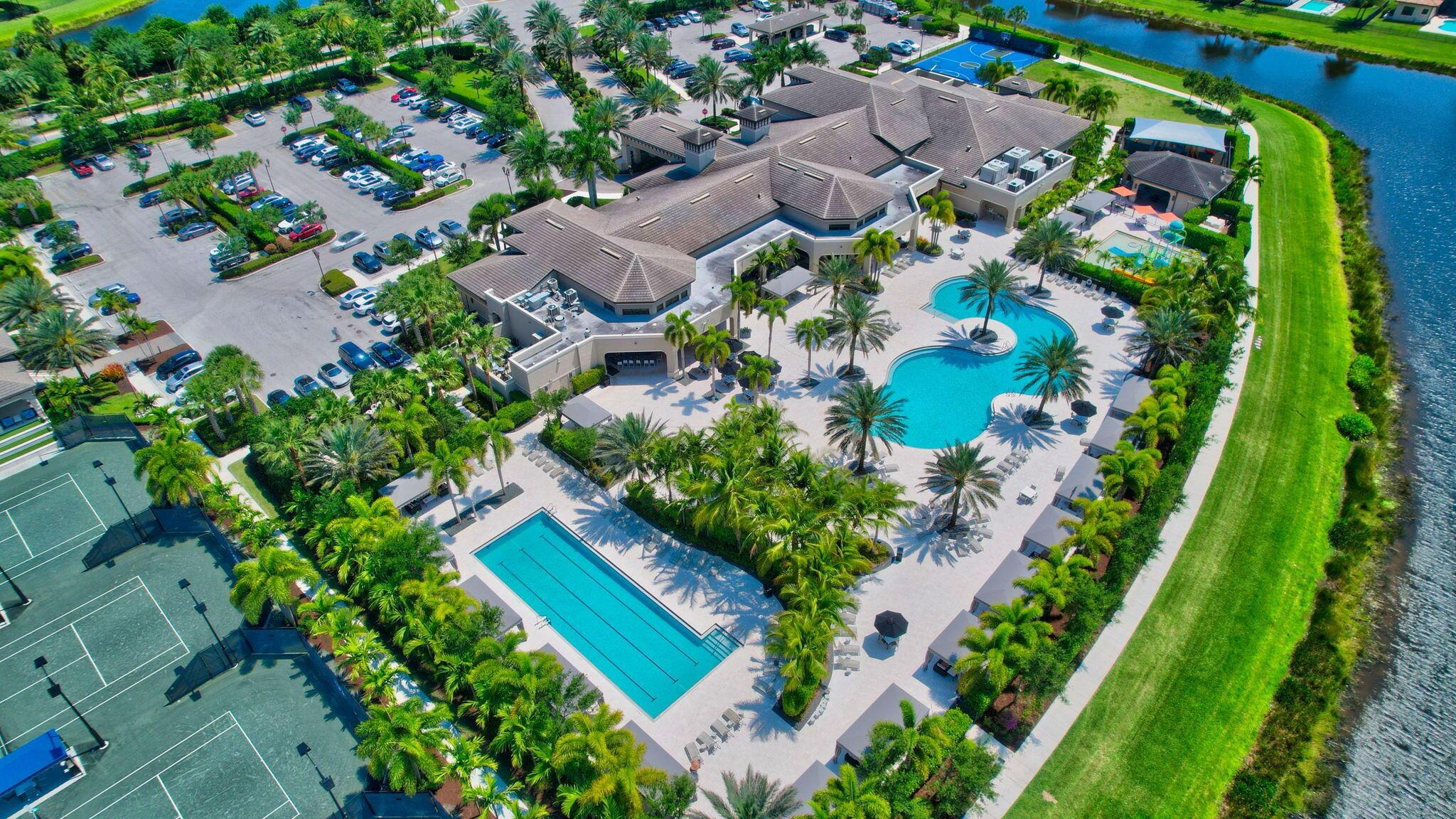 SEVEN BRIDGES - Residential Lease
