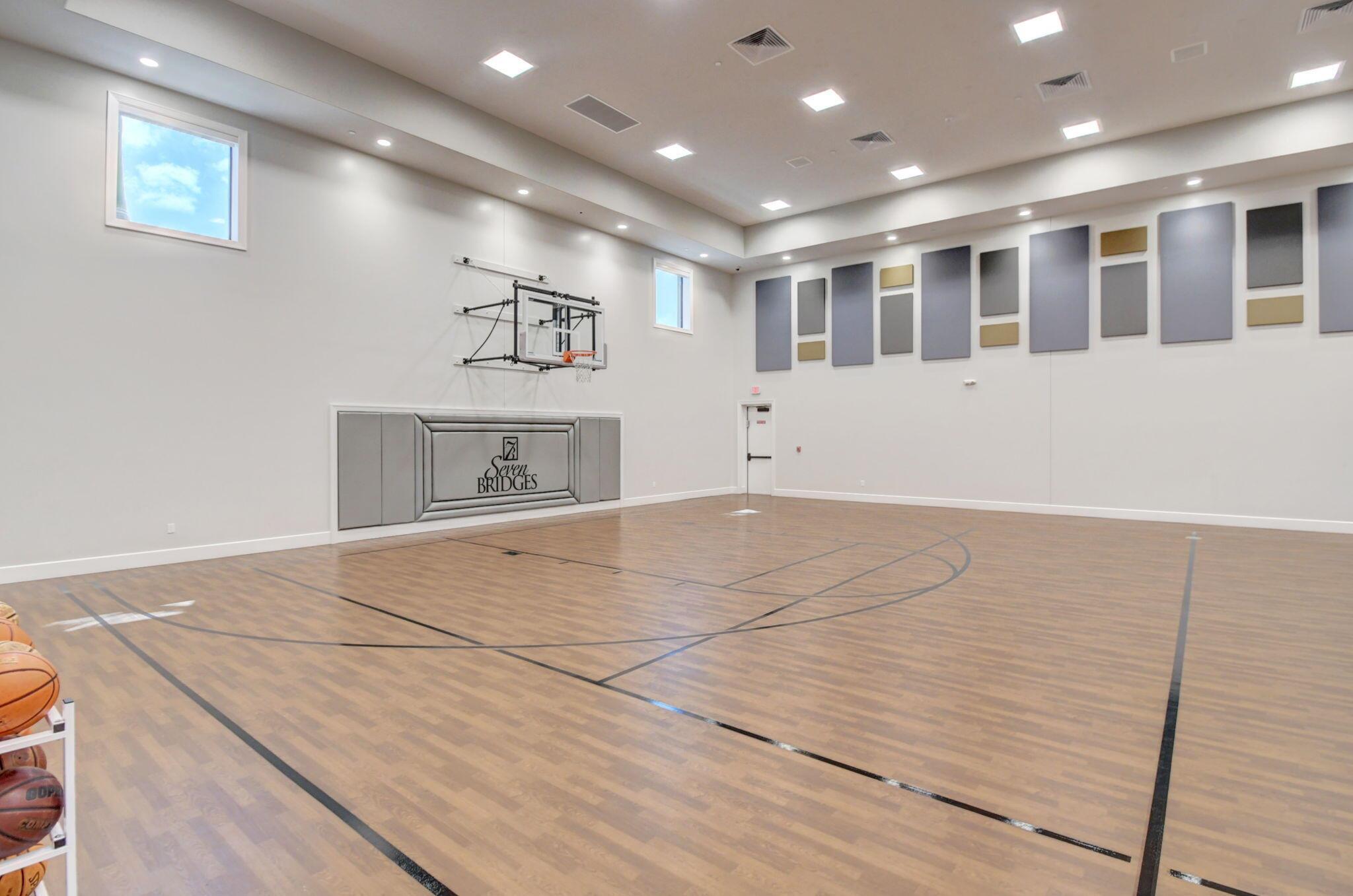 SEVEN BRIDGES - Residential Lease