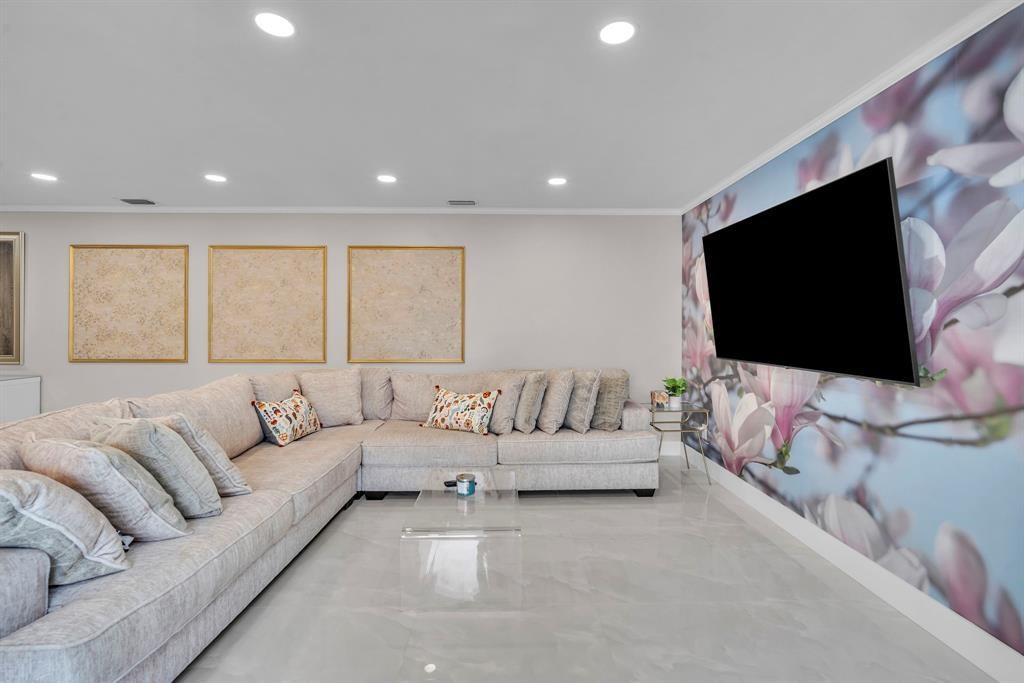 MARINER VILLAGE GARDEN CO - Residential Lease