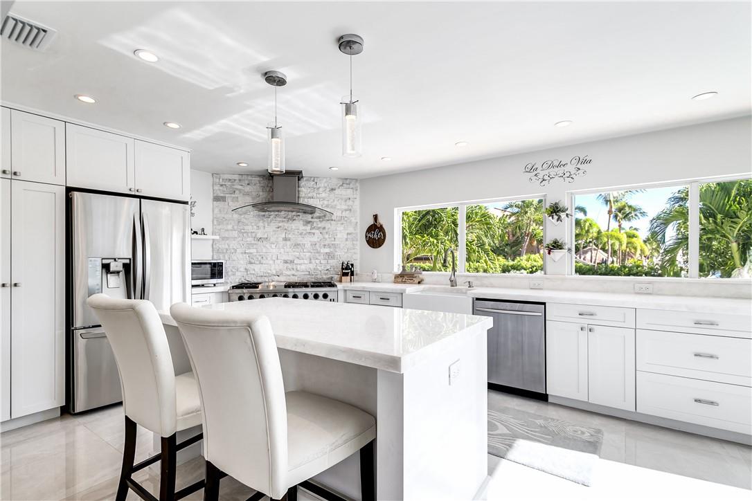 Lake Placid 35-23 B - Residential Lease