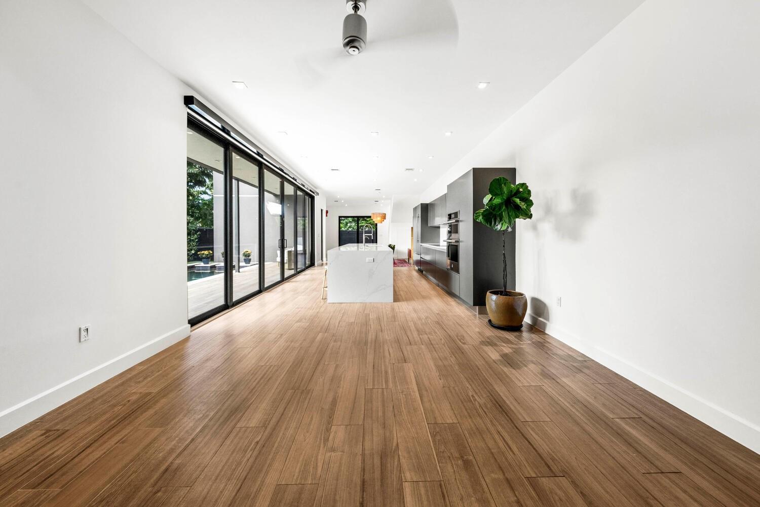 Tarpon River - Residential