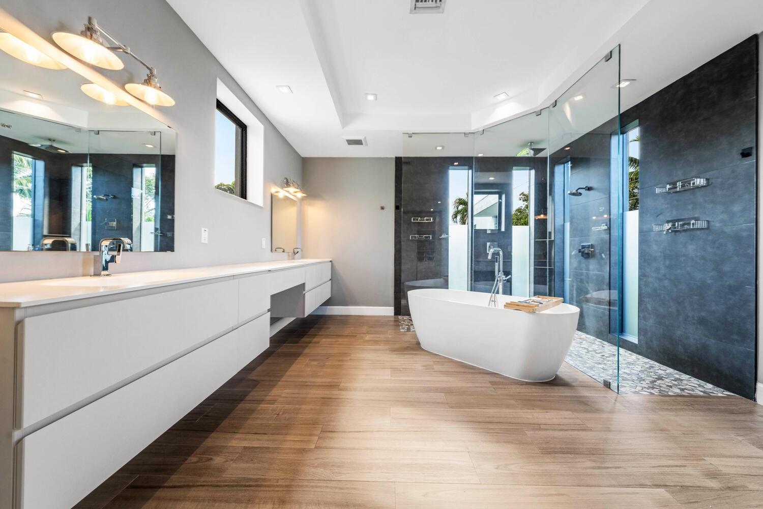 Tarpon River - Residential