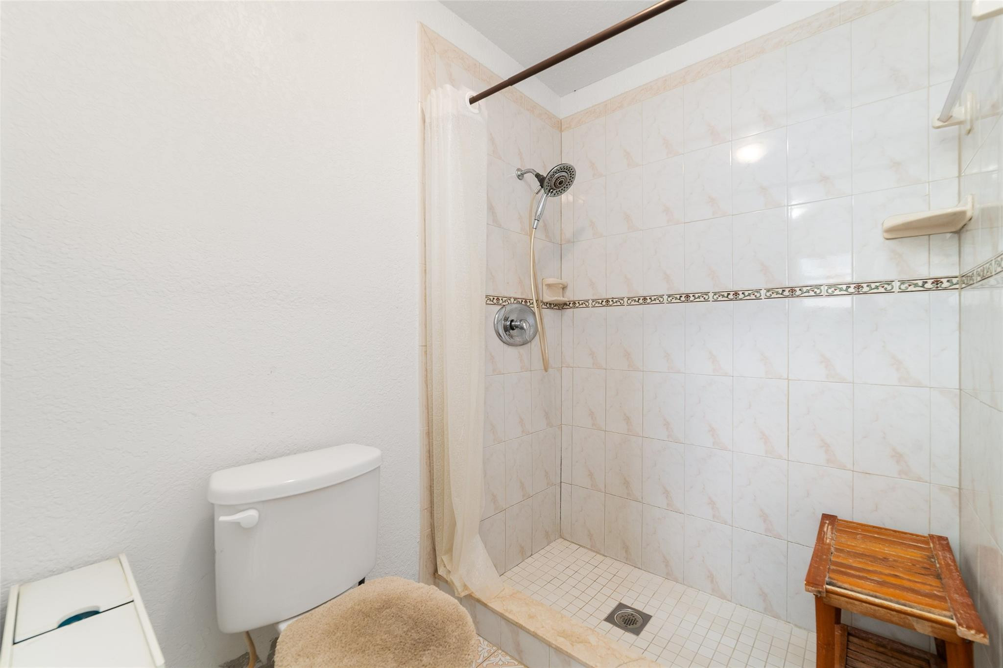 SUNRISE GOLF VILLAGE SEC - Residential