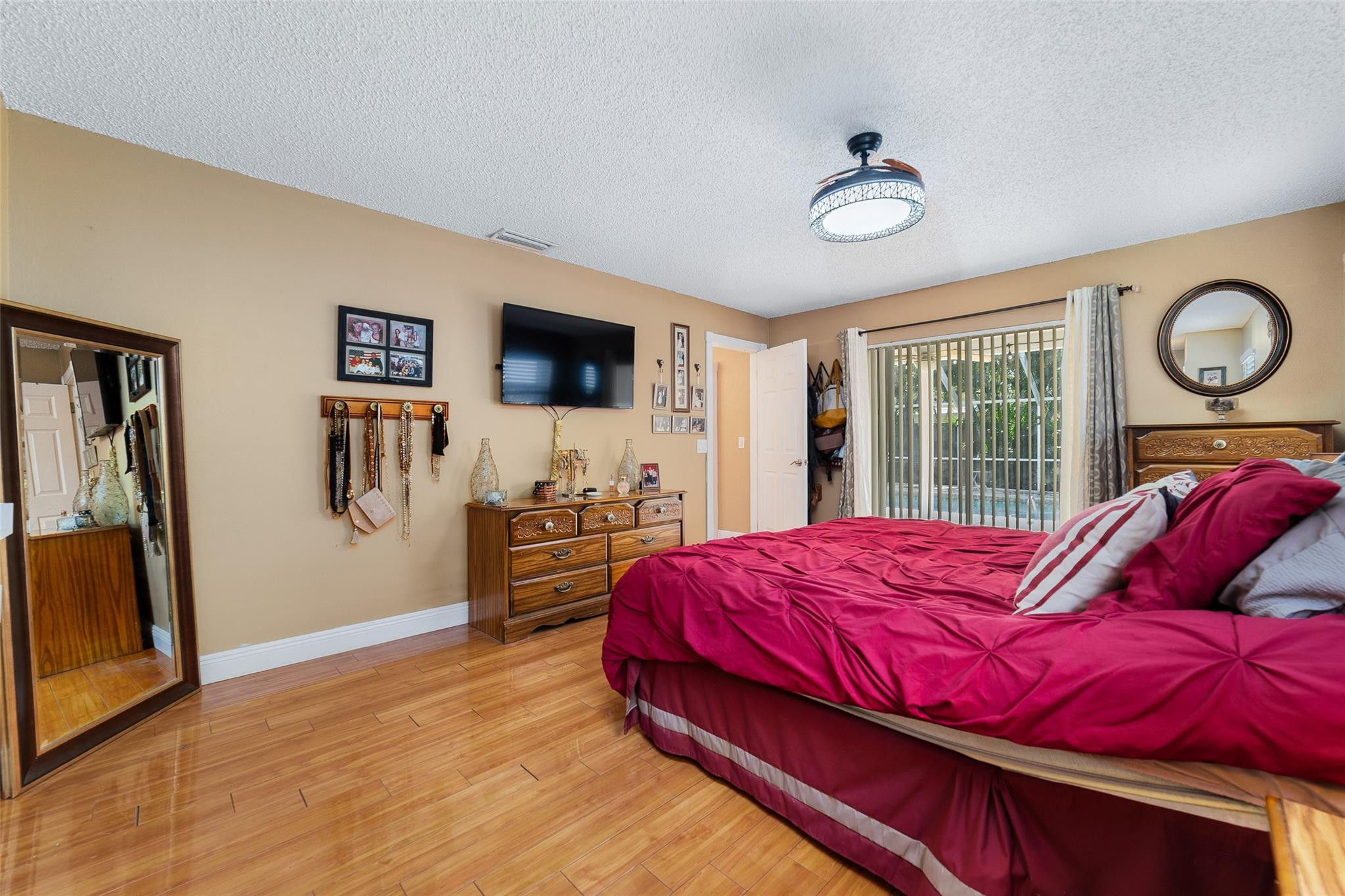 SUNRISE GOLF VILLAGE SEC - Residential