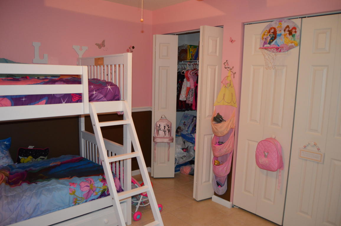 Acreage & Unrec - Residential