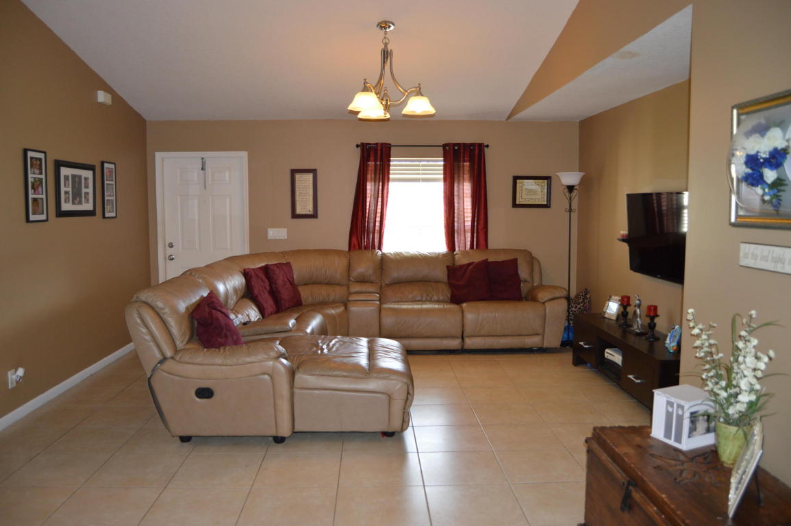 Acreage & Unrec - Residential