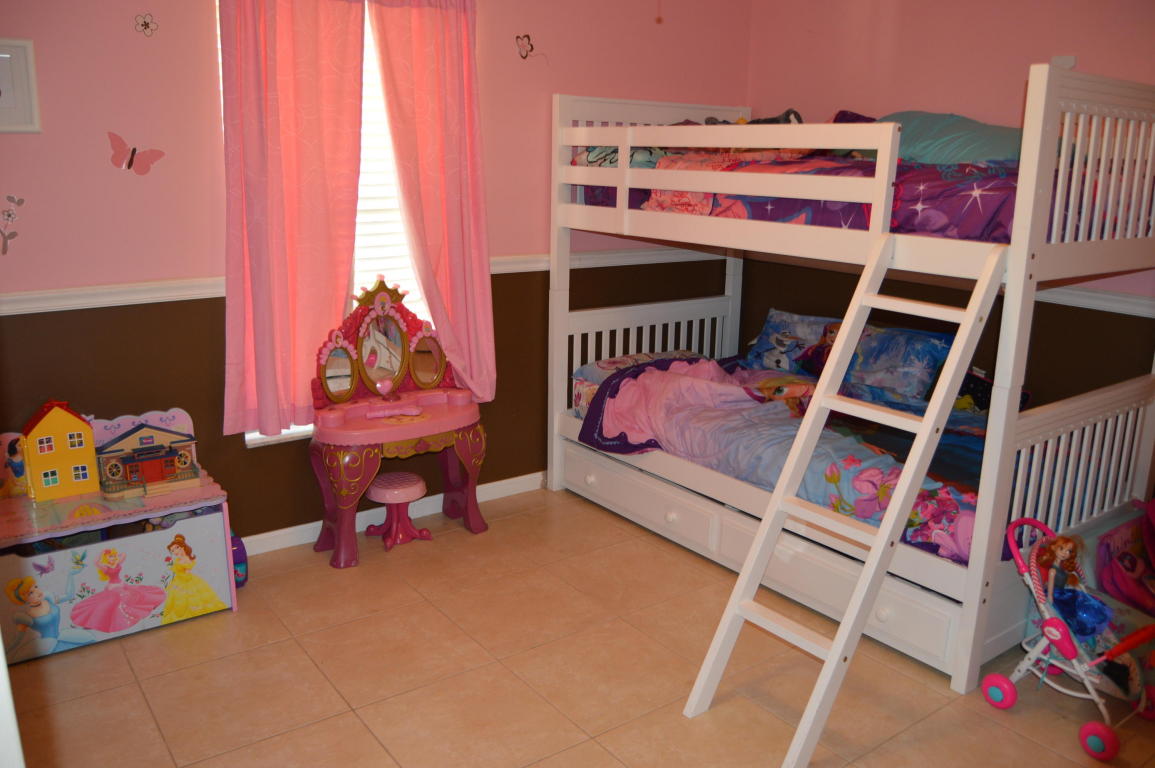 Acreage & Unrec - Residential