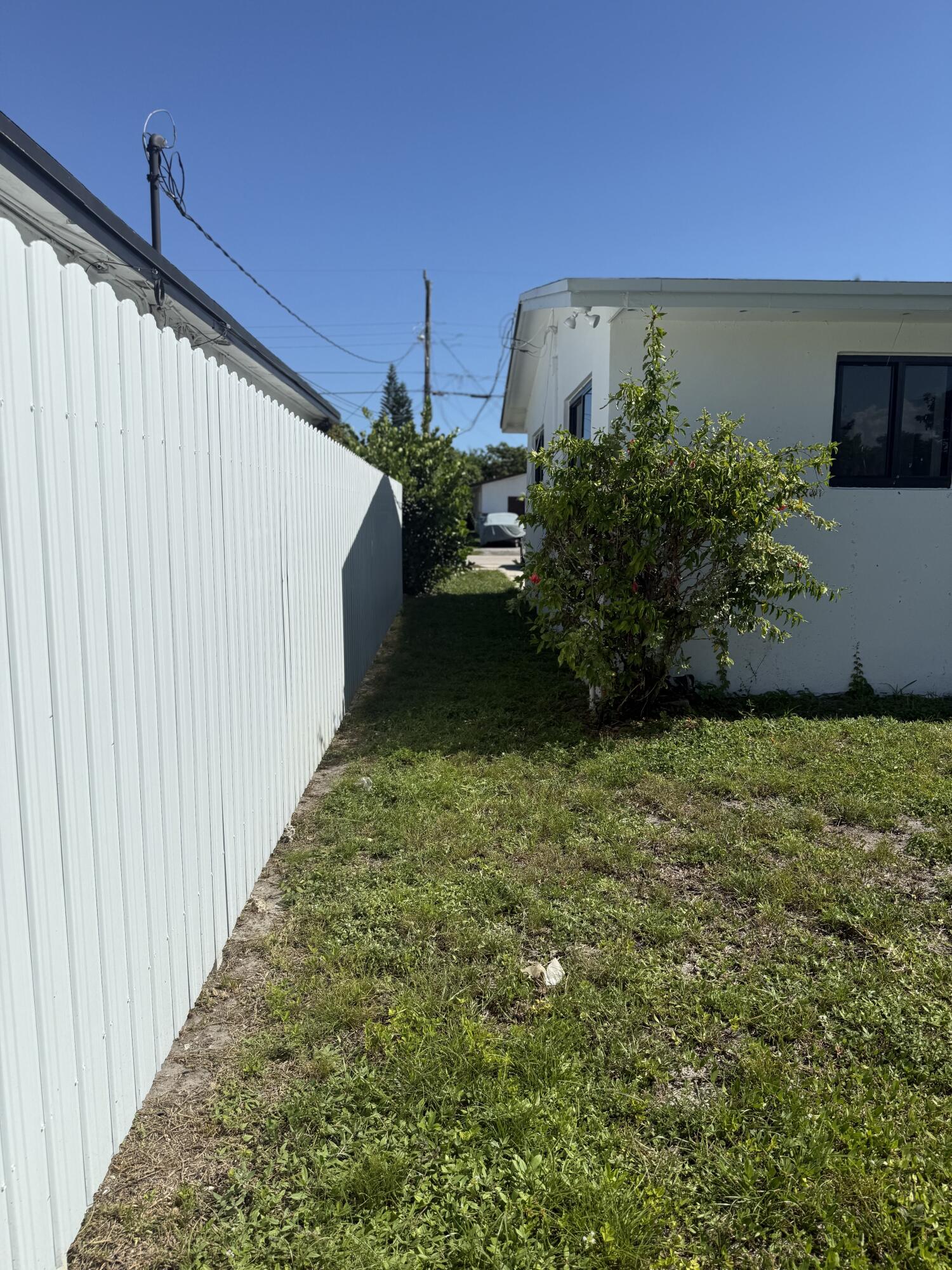 CARVER RANCHES - Residential