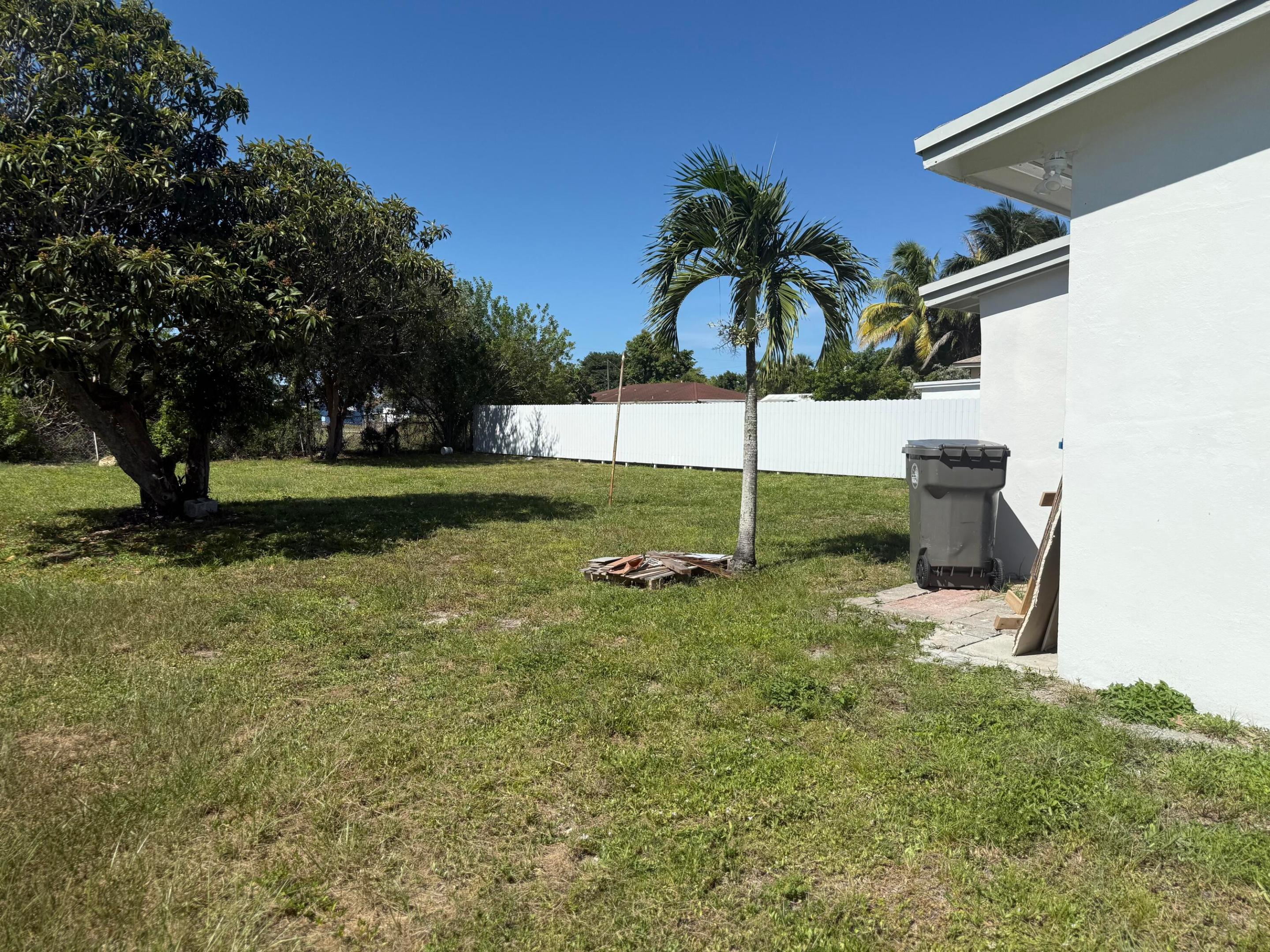 CARVER RANCHES - Residential