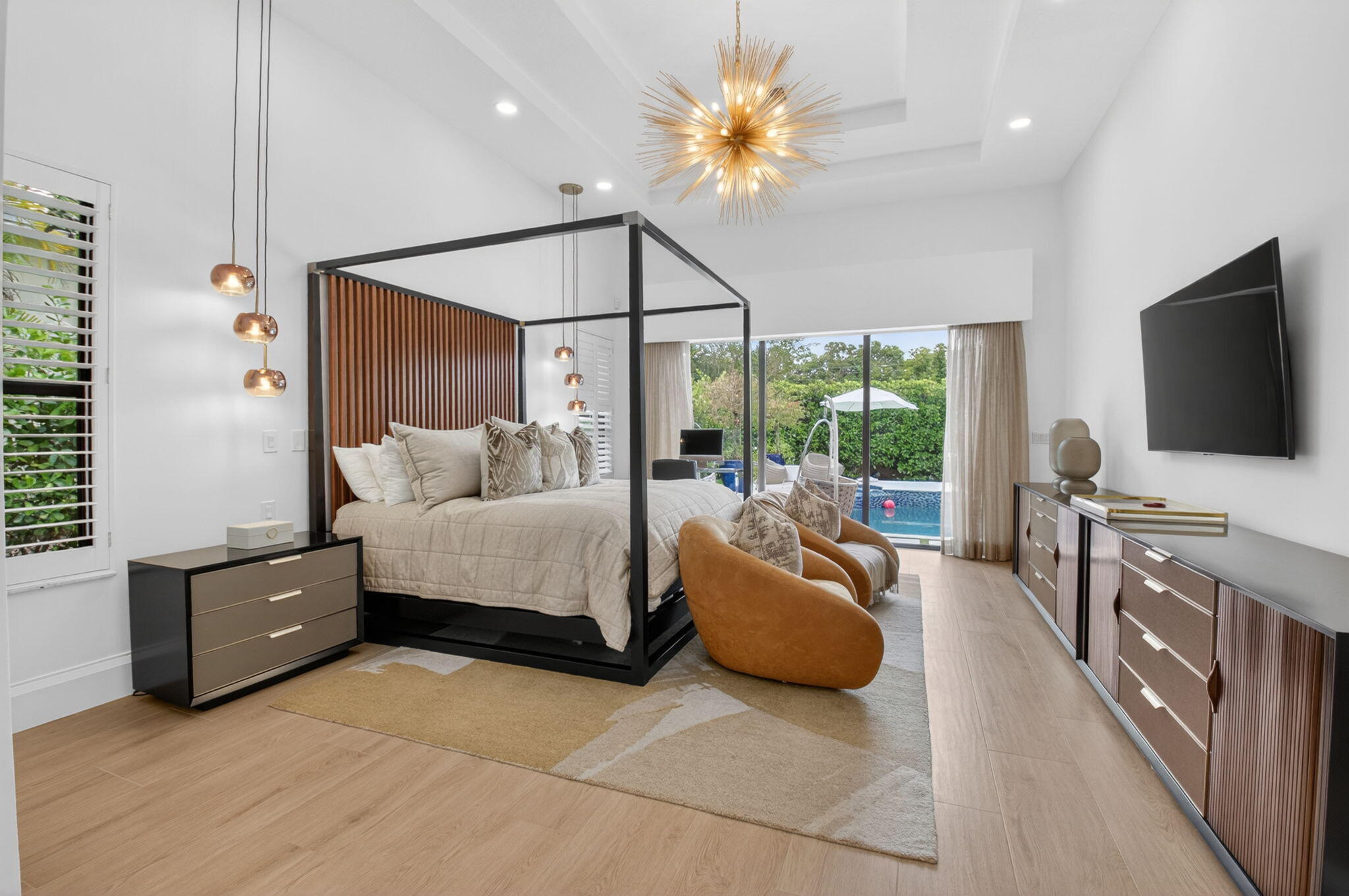 DEVON PLACE - Residential