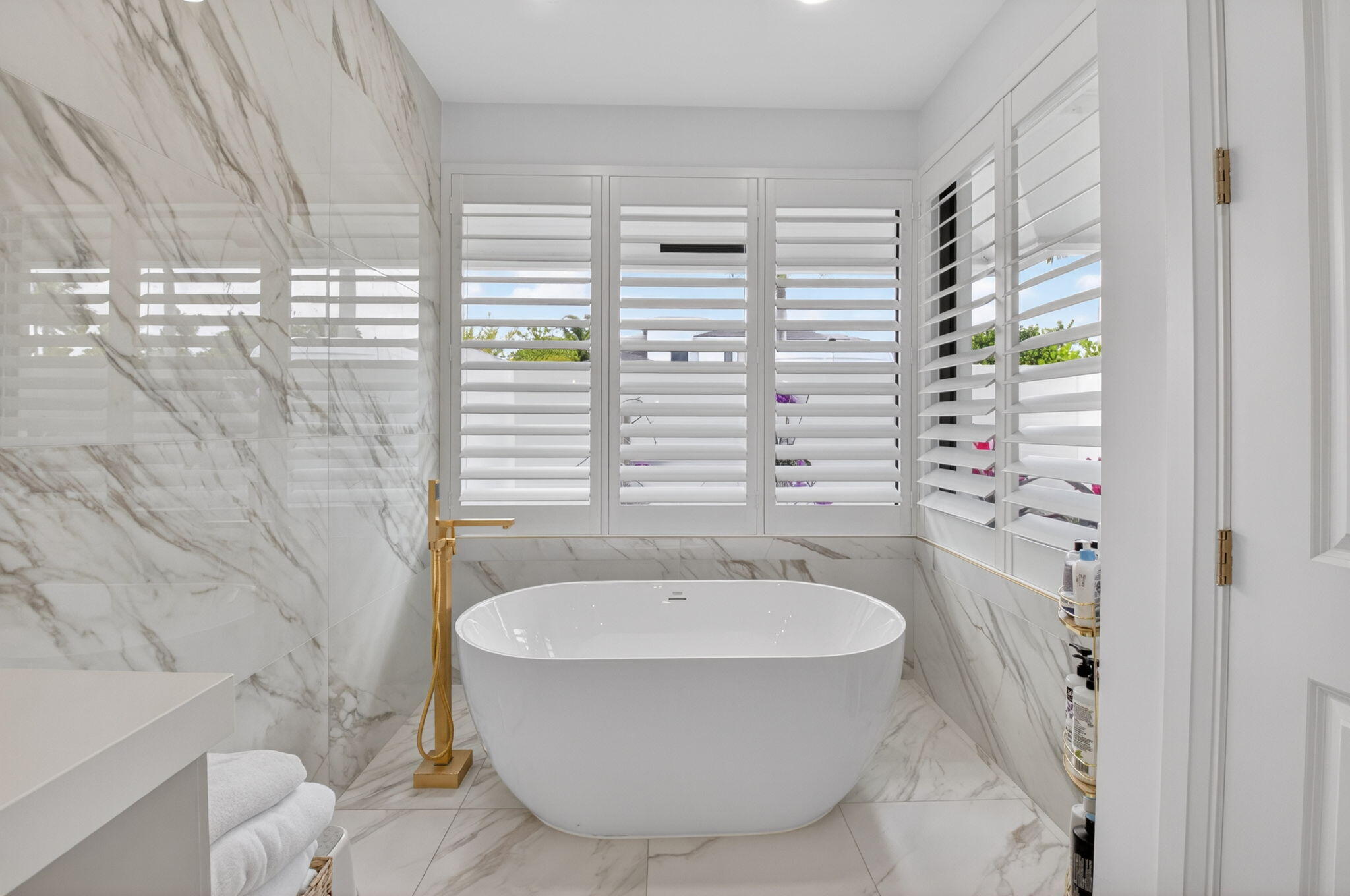 DEVON PLACE - Residential