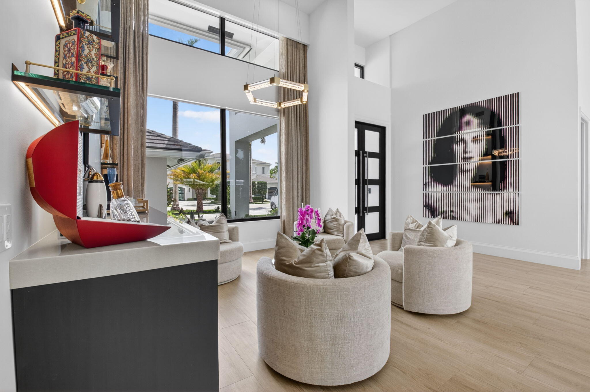 DEVON PLACE - Residential