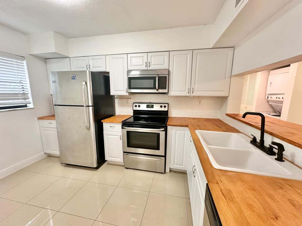 Photo of 3139 Millwood Terrace #1240, Boca Raton, FL 33431 (MLS # R11020974)