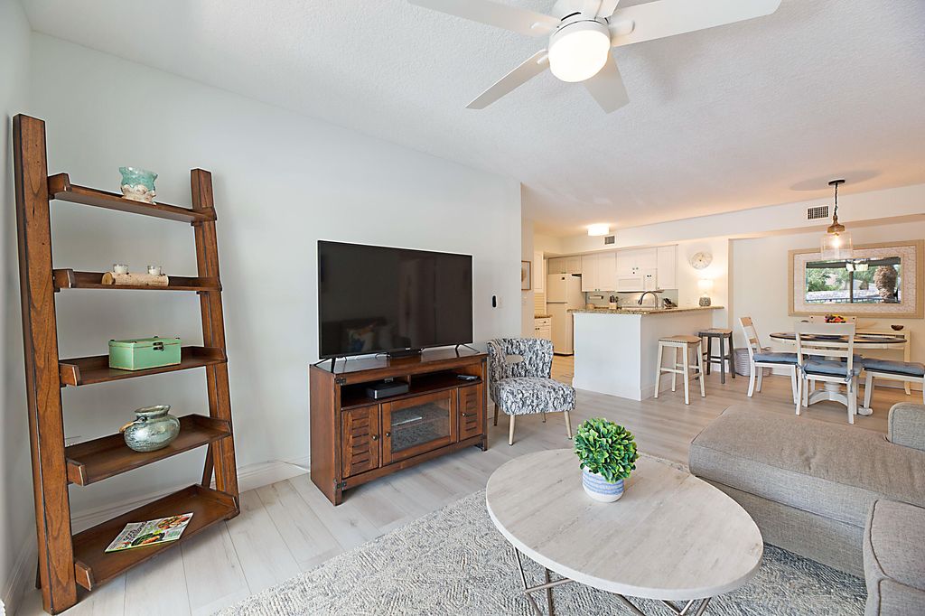 Photo of 266 Village Boulevard #6207, Tequesta, FL 33469 (MLS # R11018923)