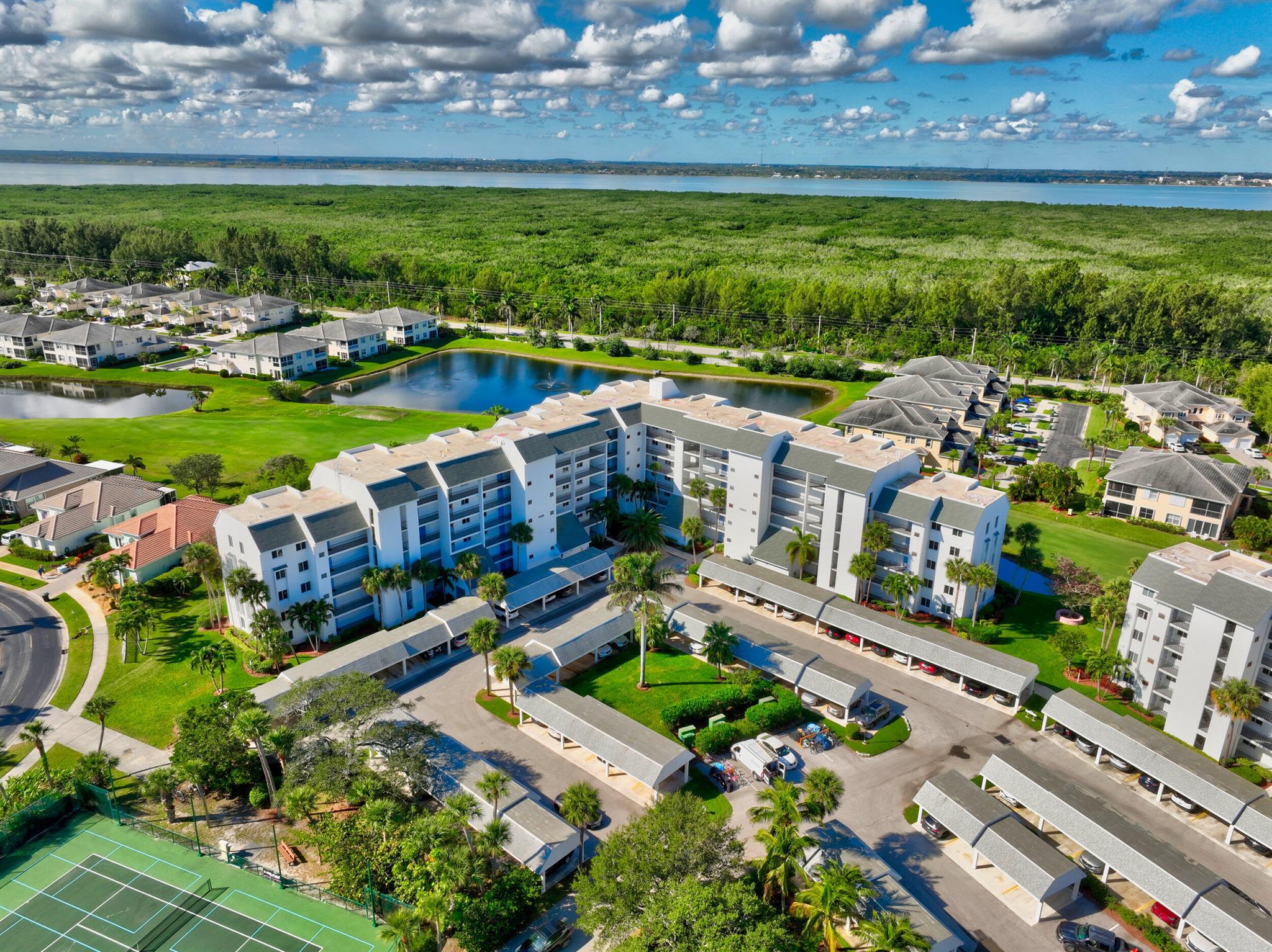 OCEAN VILLAGE - Residential