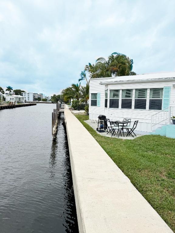 BRINY BREEZES INC - Residential