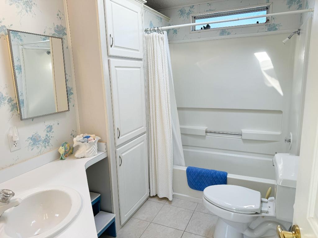 BRINY BREEZES INC - Residential