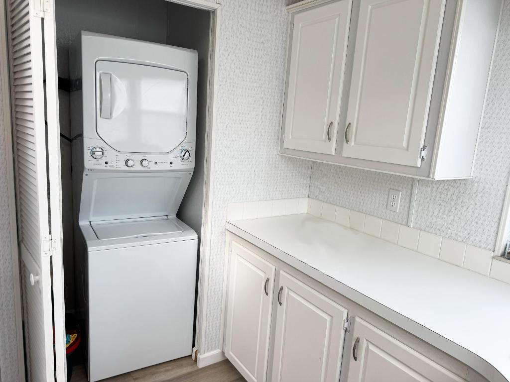 BRINY BREEZES INC - Residential