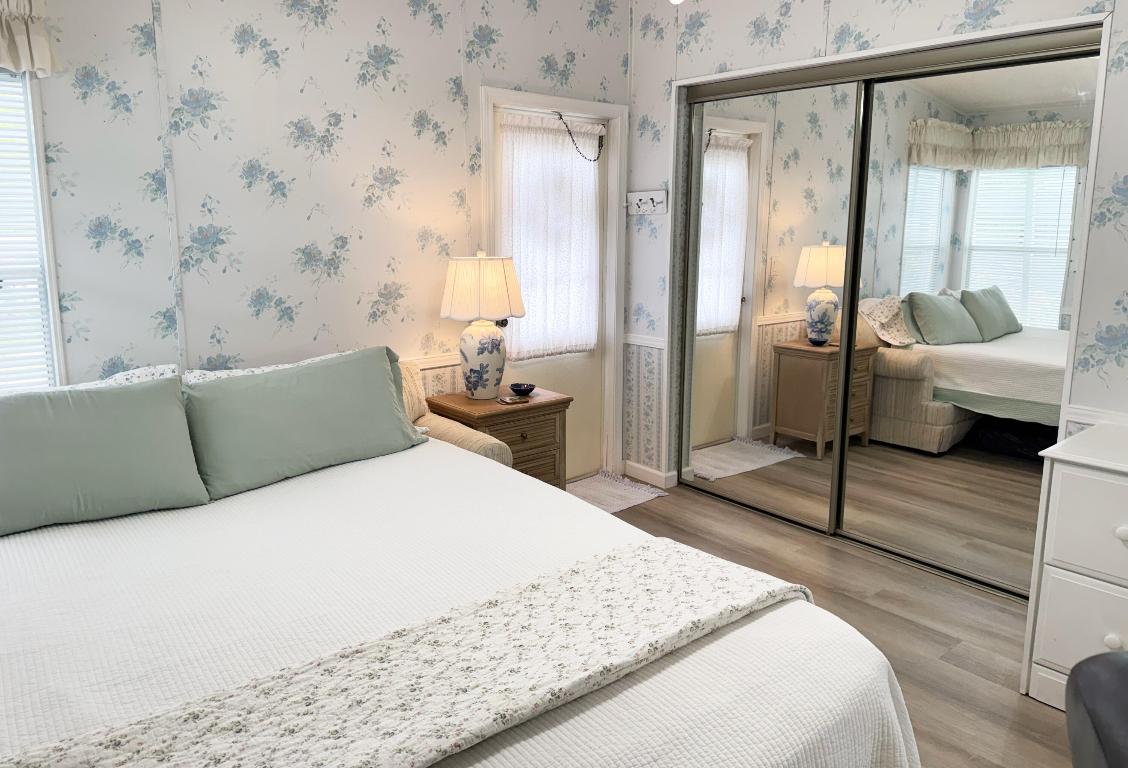 BRINY BREEZES INC - Residential