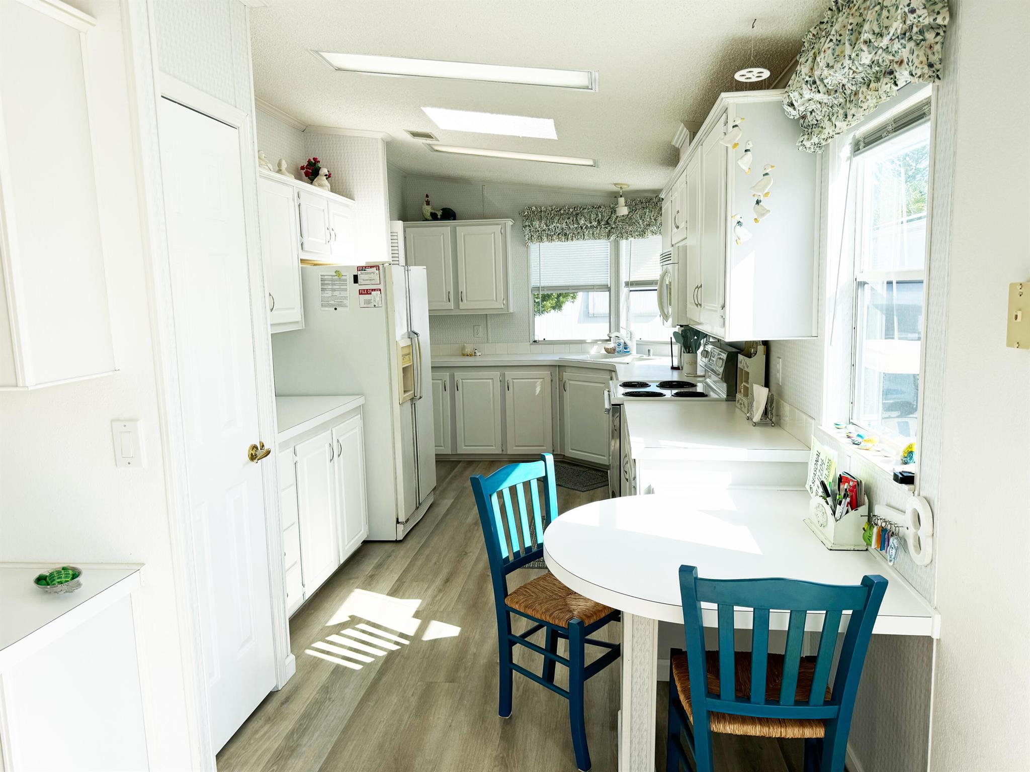 BRINY BREEZES INC - Residential