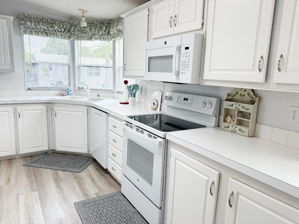 BRINY BREEZES INC - Residential