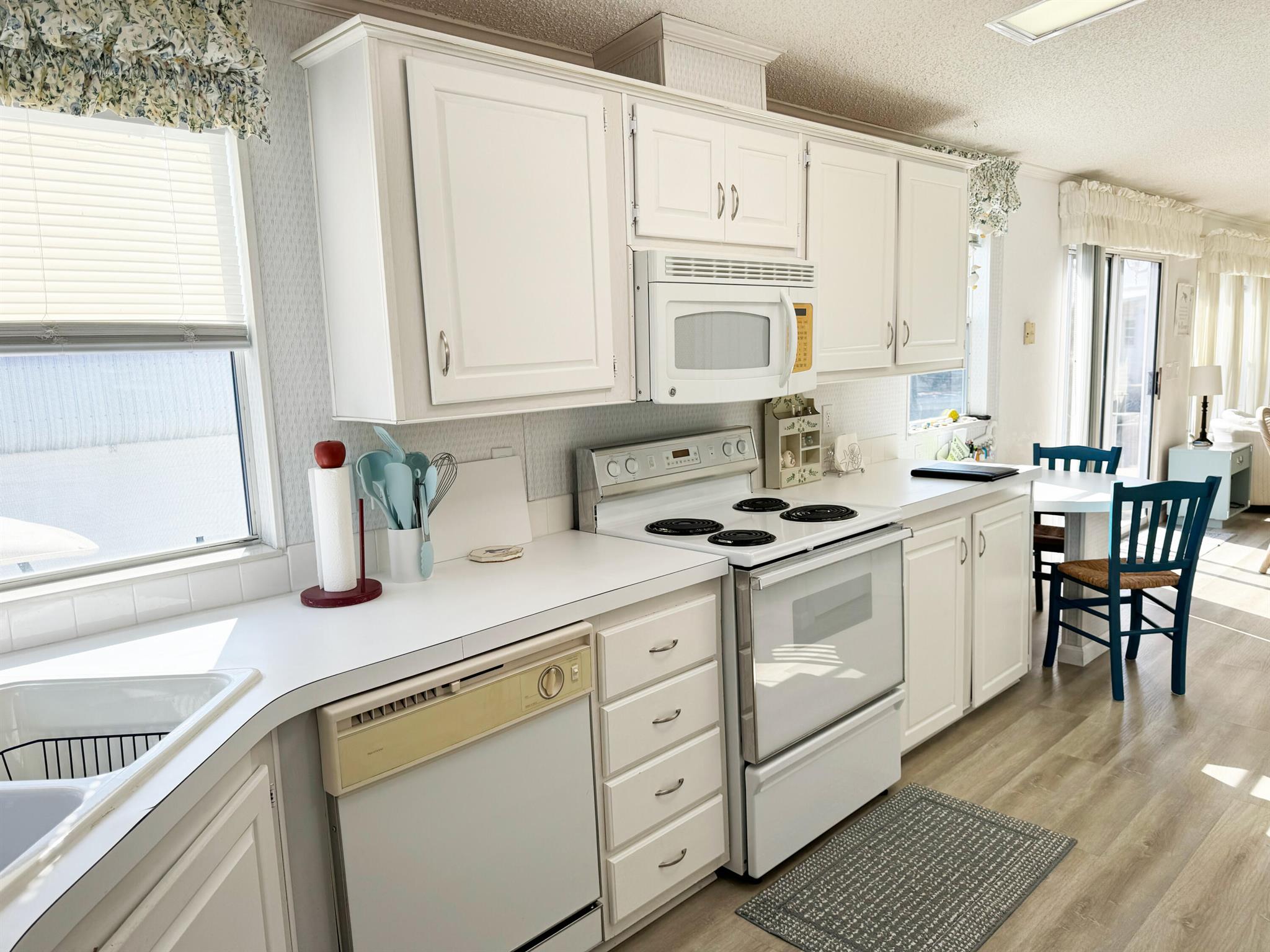 BRINY BREEZES INC - Residential