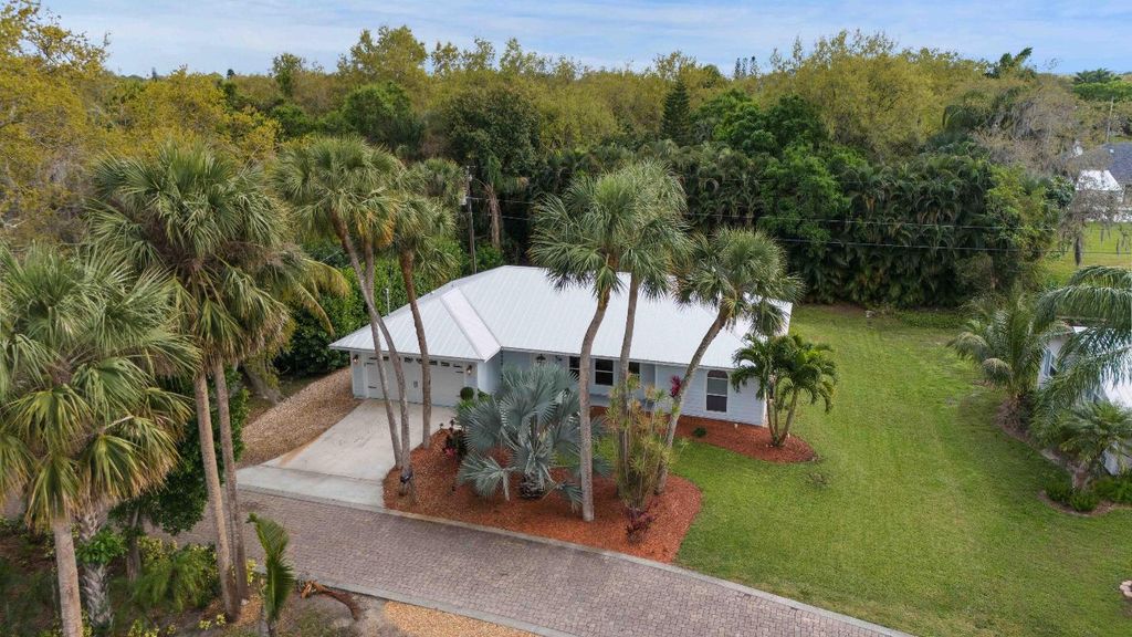 Photo of 542 SW Timber Trail, Stuart, FL 34997 (MLS # R11068028)