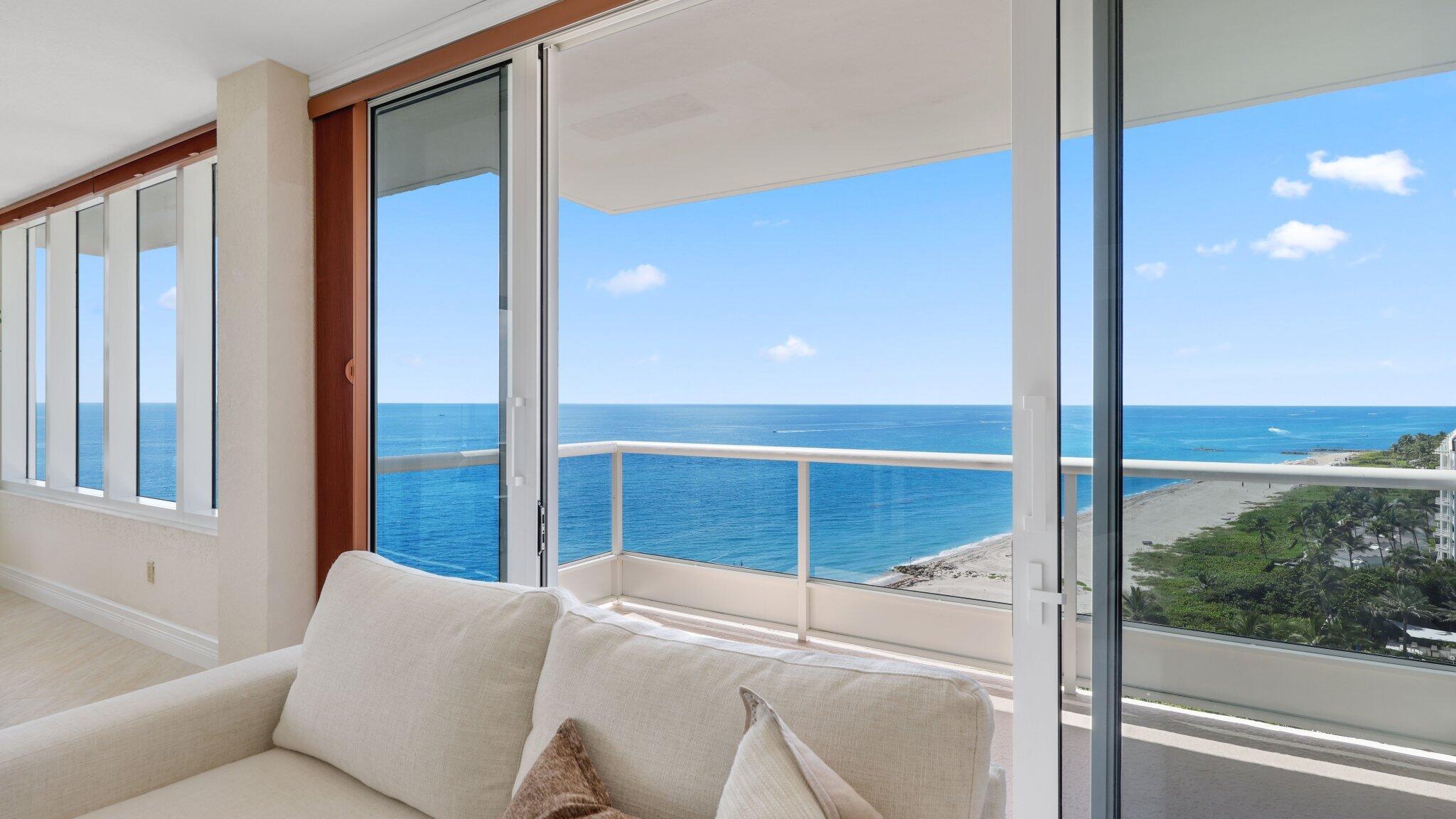 SABAL POINT - Residential