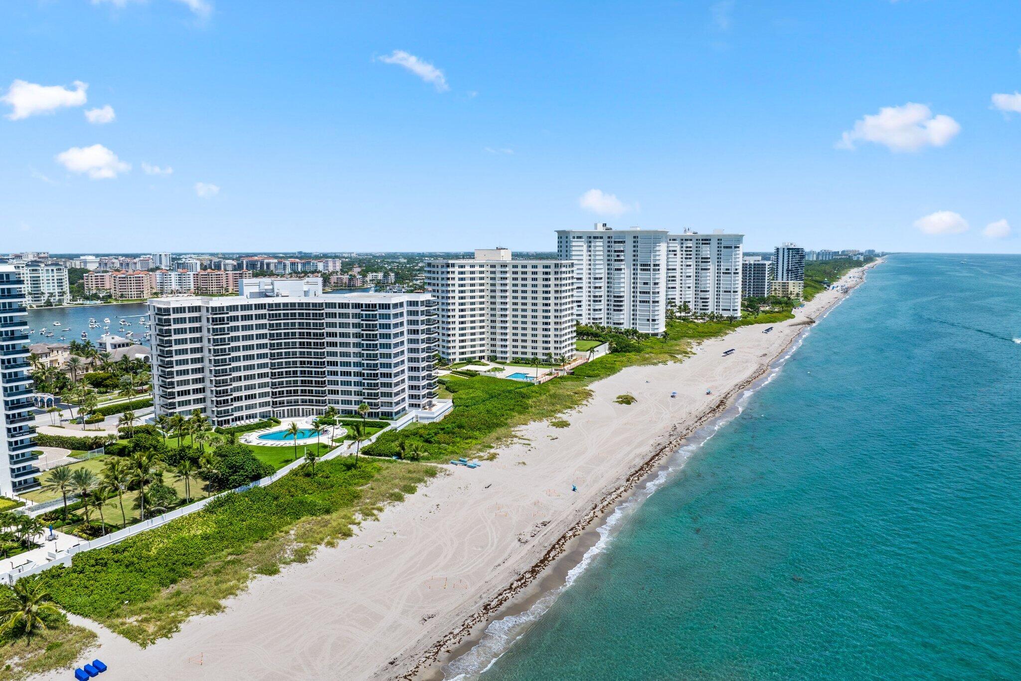 SABAL POINT - Residential