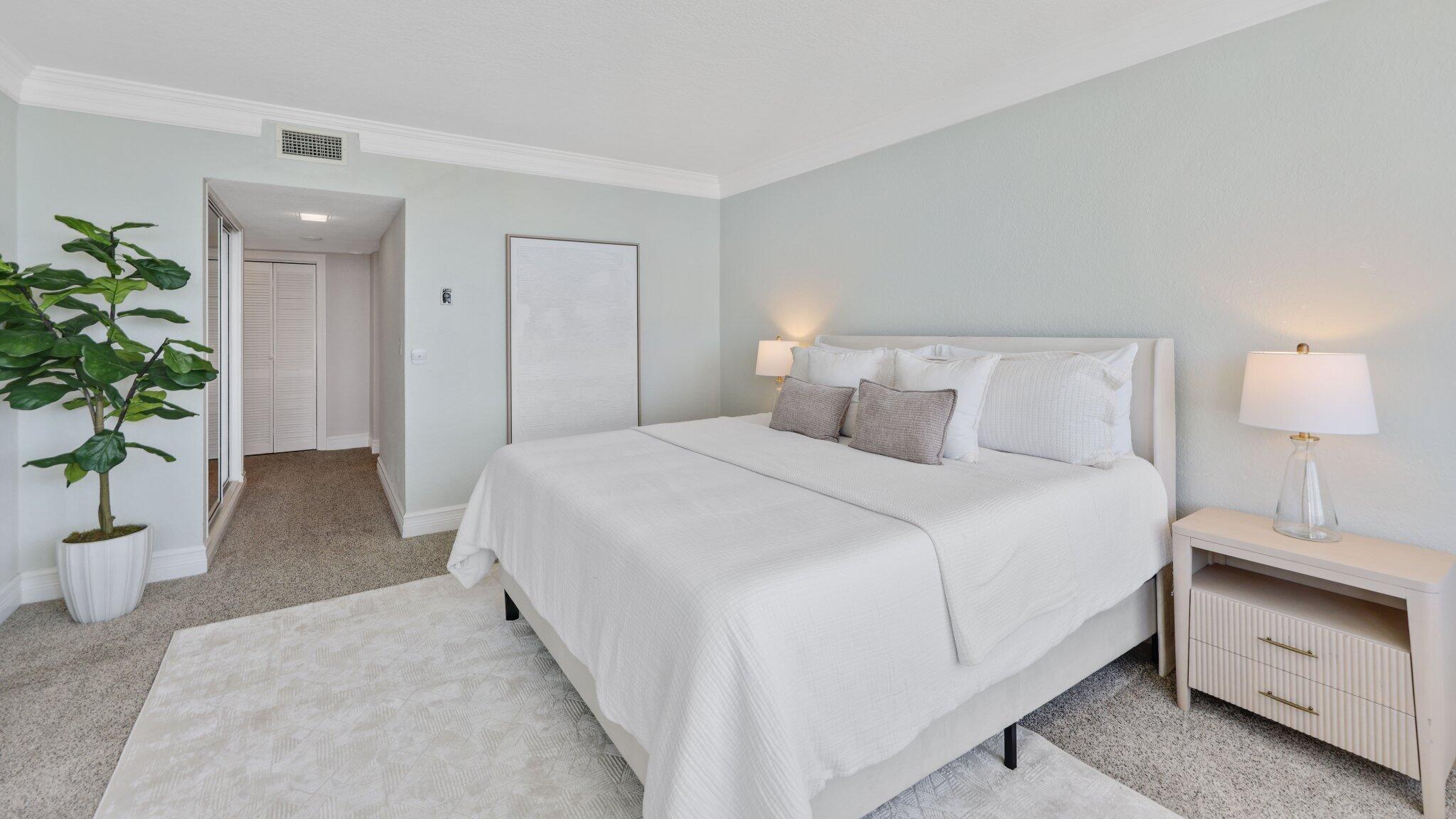 SABAL POINT - Residential