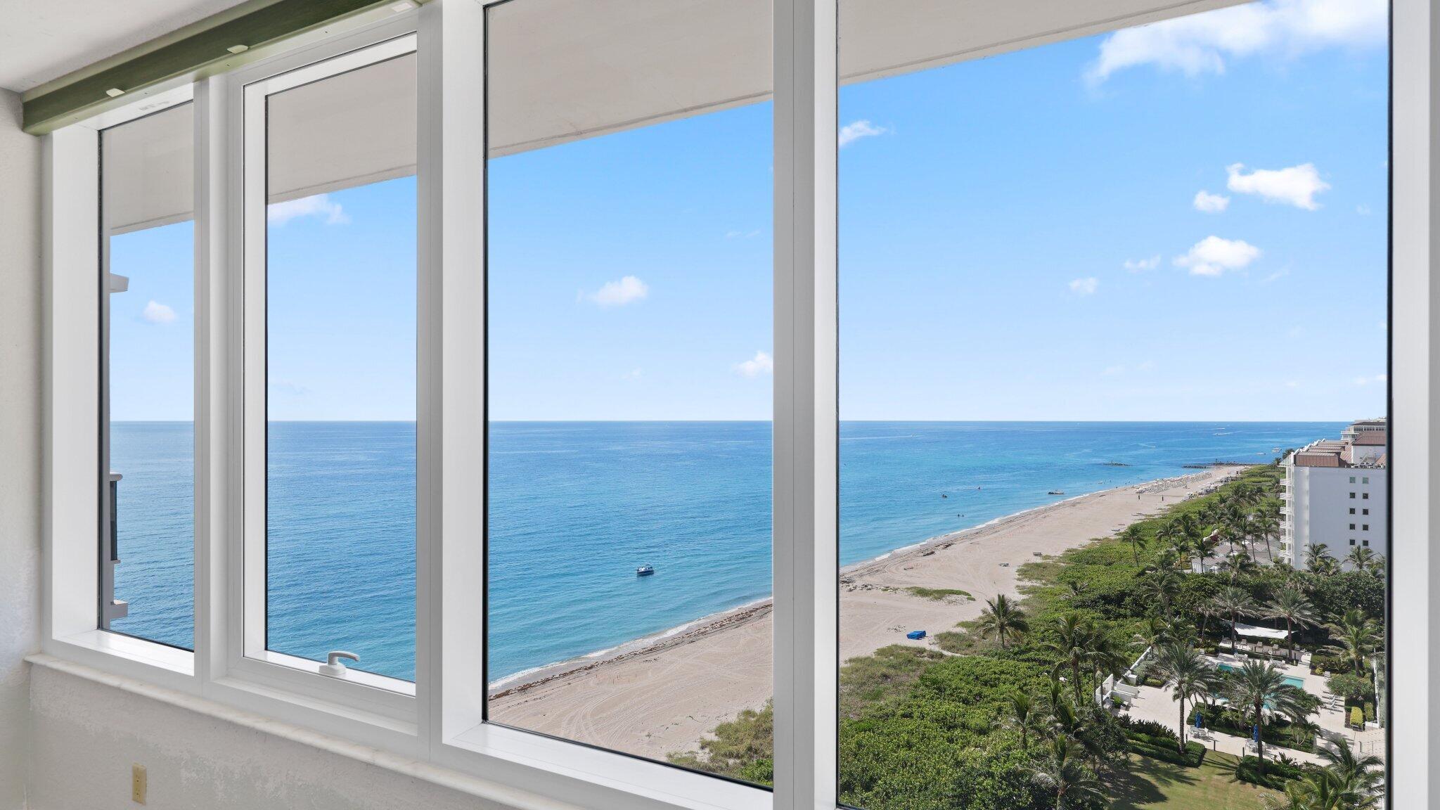 SABAL POINT - Residential