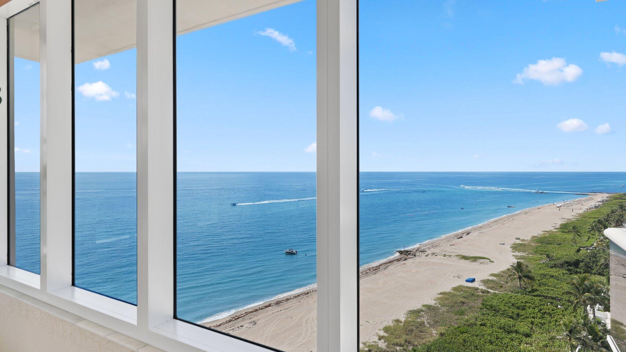 SABAL POINT - Residential