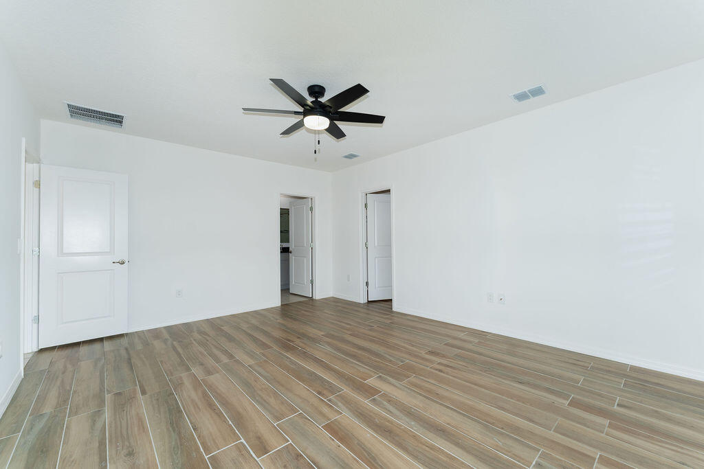 PORT ST LUCIE SECTION 13 - Residential