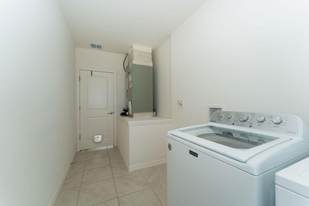 PORT ST LUCIE SECTION 13 - Residential