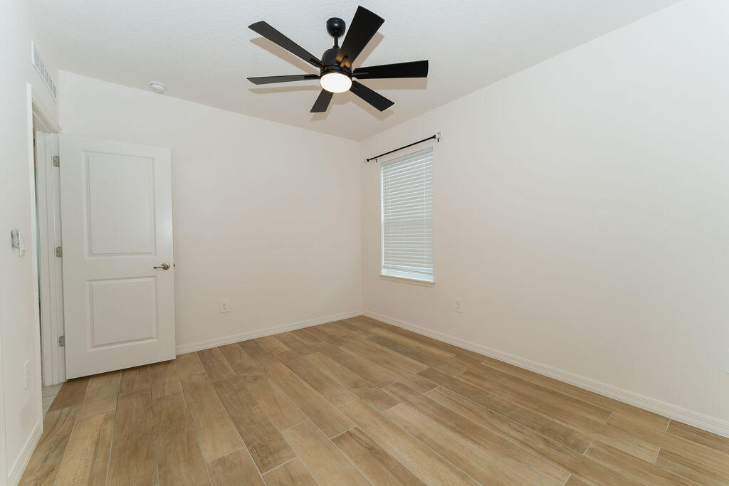 PORT ST LUCIE SECTION 13 - Residential