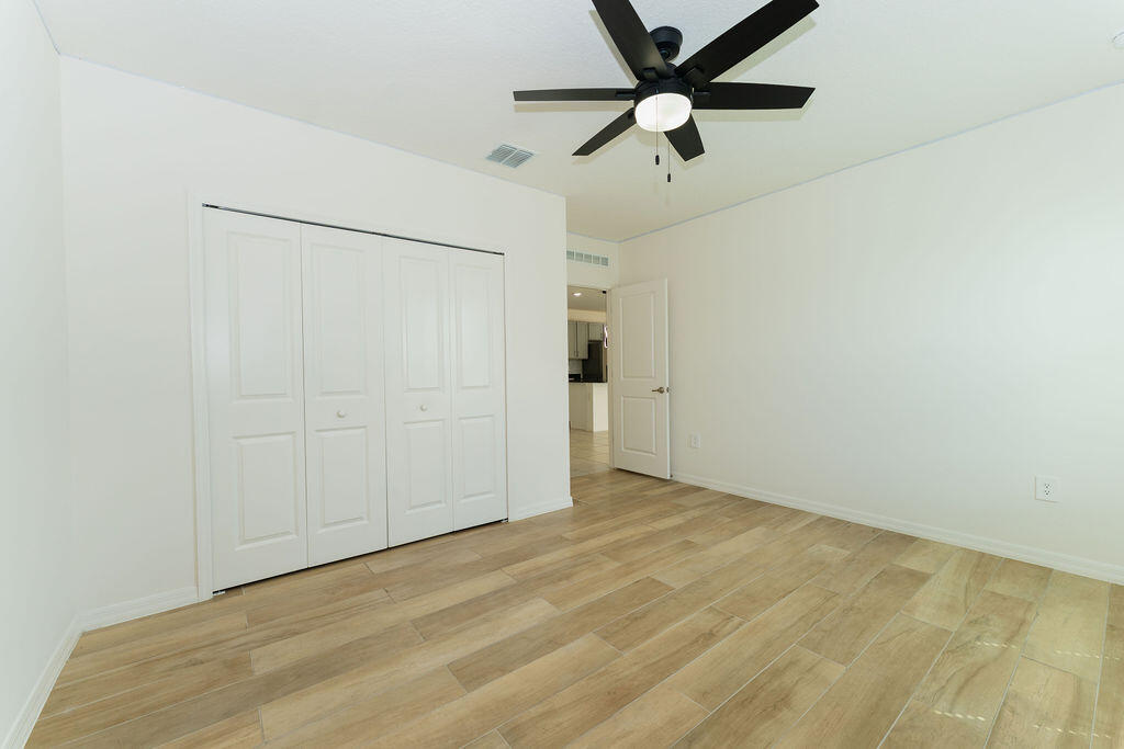 PORT ST LUCIE SECTION 13 - Residential