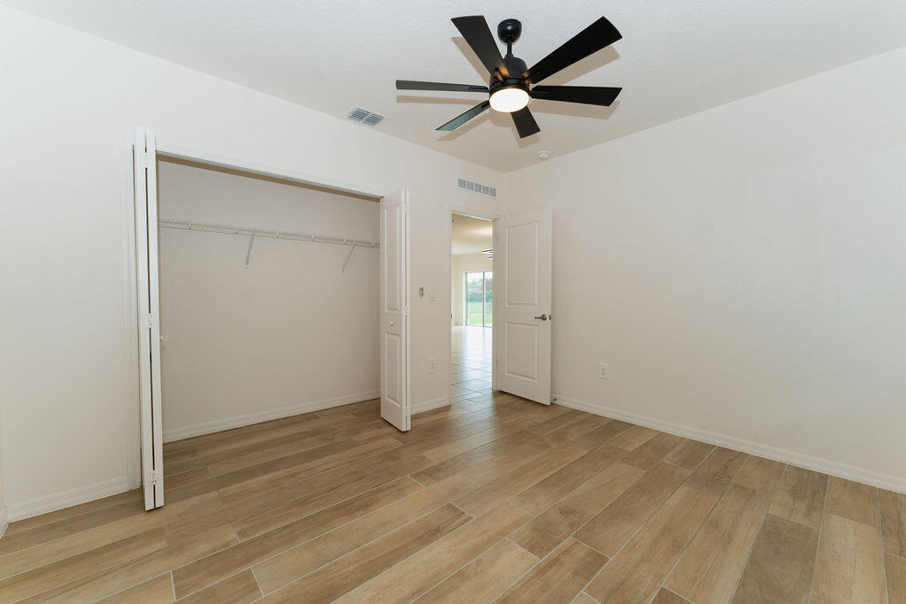 PORT ST LUCIE SECTION 13 - Residential