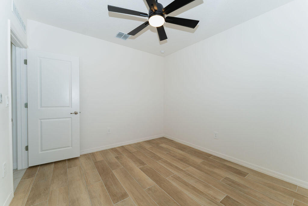 PORT ST LUCIE SECTION 13 - Residential