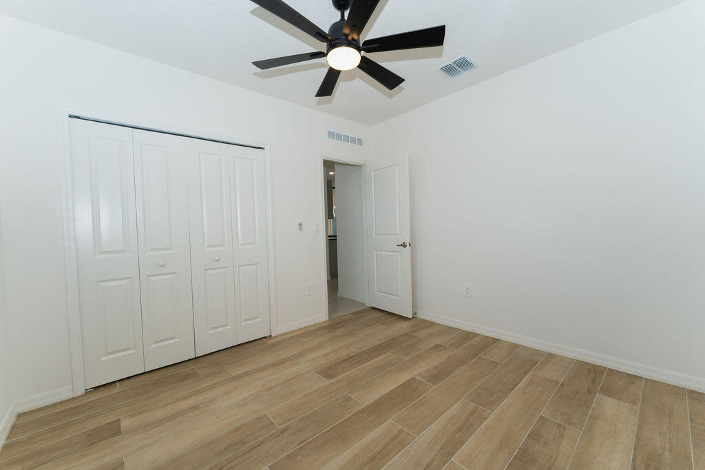 PORT ST LUCIE SECTION 13 - Residential