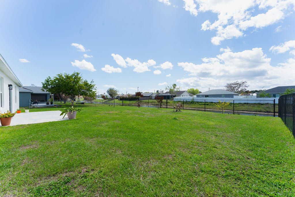 PORT ST LUCIE SECTION 13 - Residential