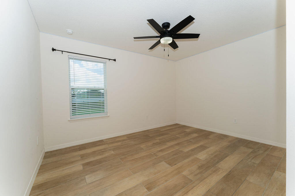 PORT ST LUCIE SECTION 13 - Residential