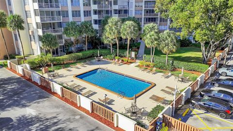 Tiny photo for 10777 W Sample Road #711, Coral Springs, FL 33065 (MLS # F10543744)