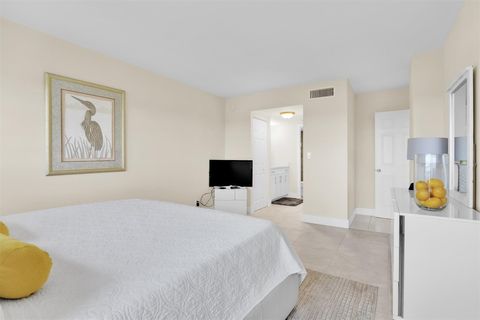 Tiny photo for 10777 W Sample Road #711, Coral Springs, FL 33065 (MLS # F10543744)