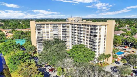 Tiny photo for 10777 W Sample Road #711, Coral Springs, FL 33065 (MLS # F10543744)
